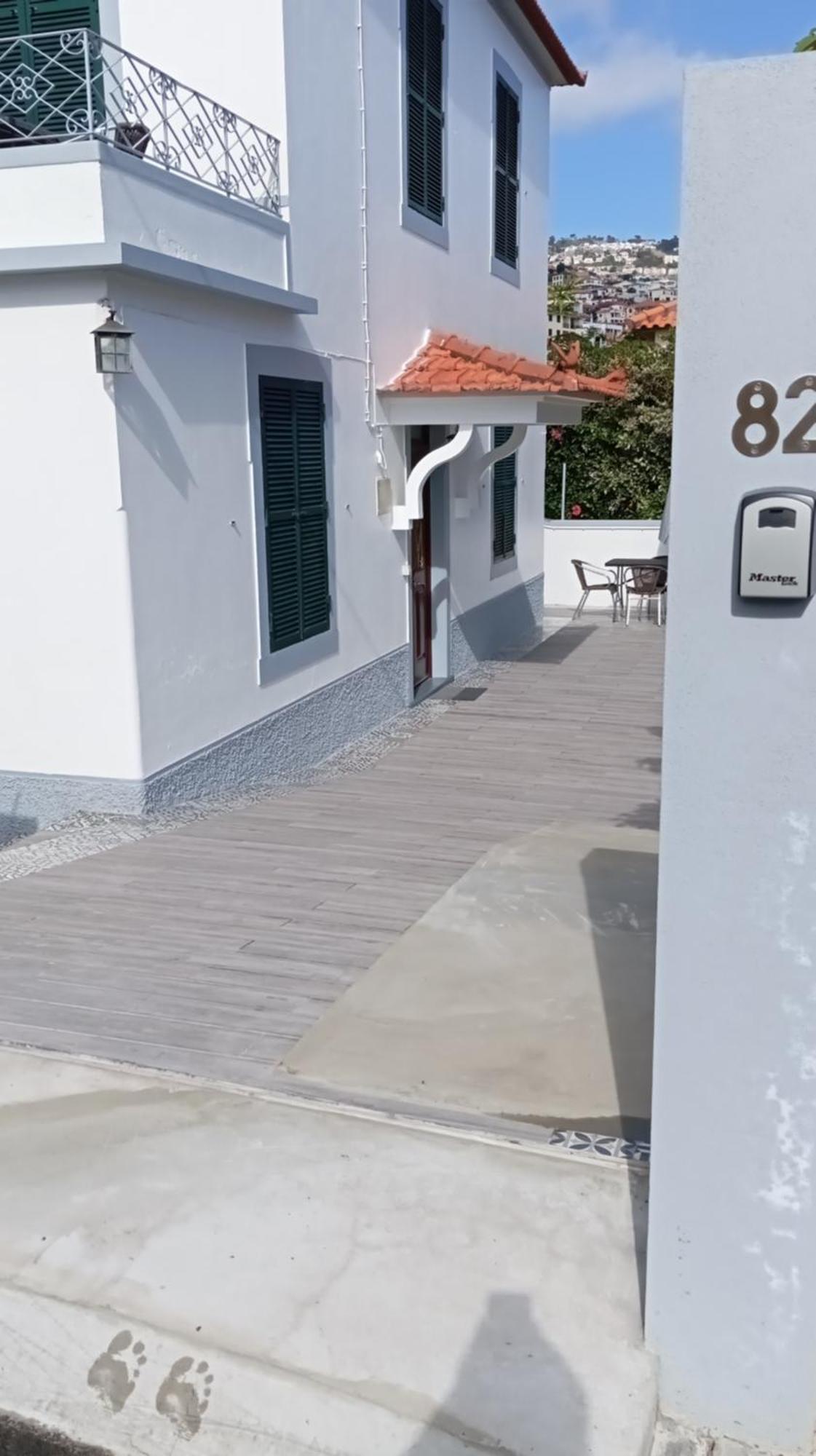 Bus Stop House 82 Funchal  Exterior foto