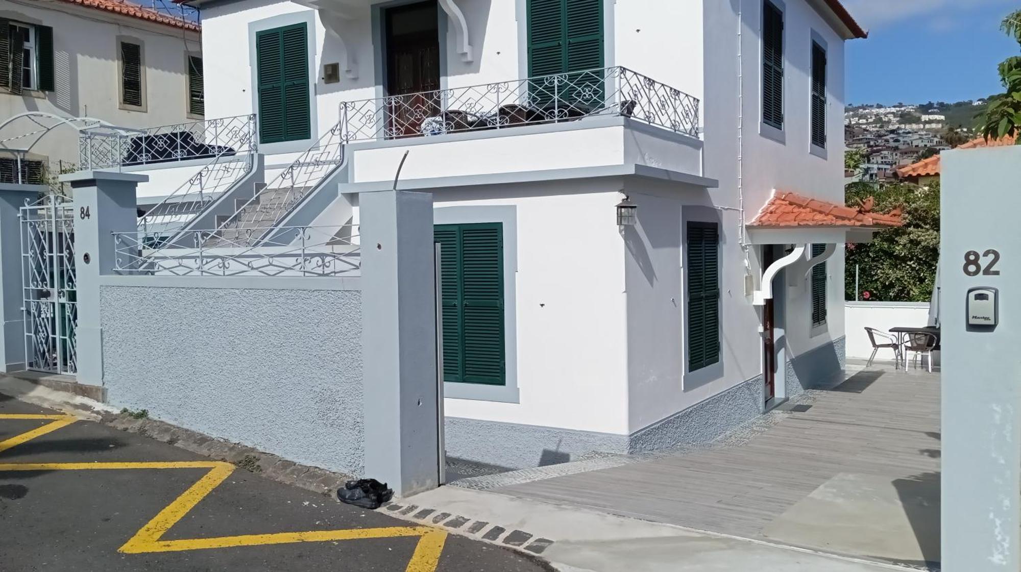 Bus Stop House 82 Funchal  Exterior foto